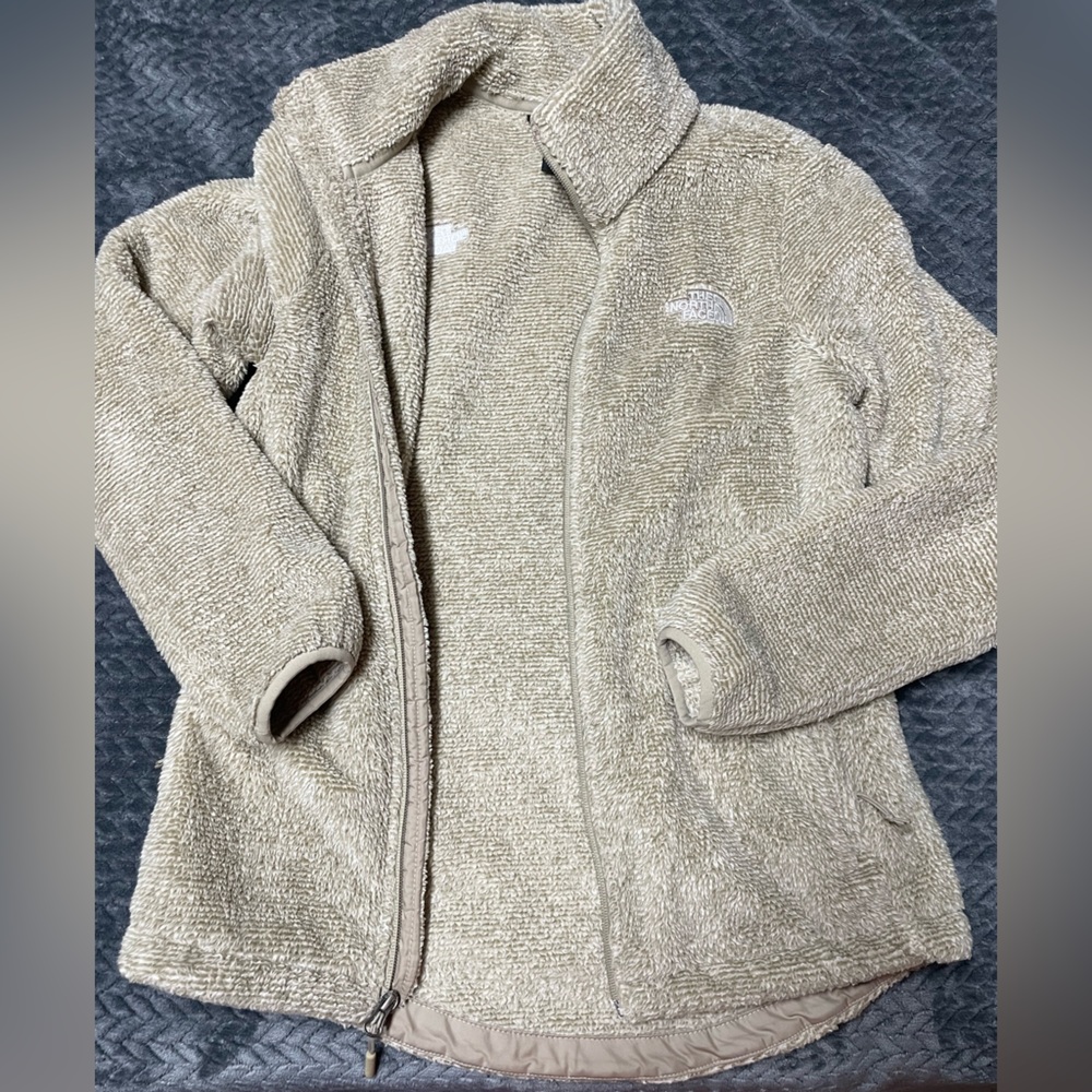 NORTH FACE WOMEN’S JACKET SIZE SMALL